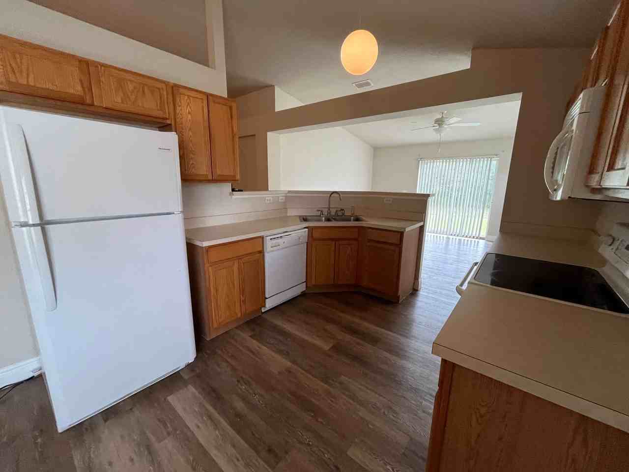 459 Rio Grande Ln - Photo 6 of 27