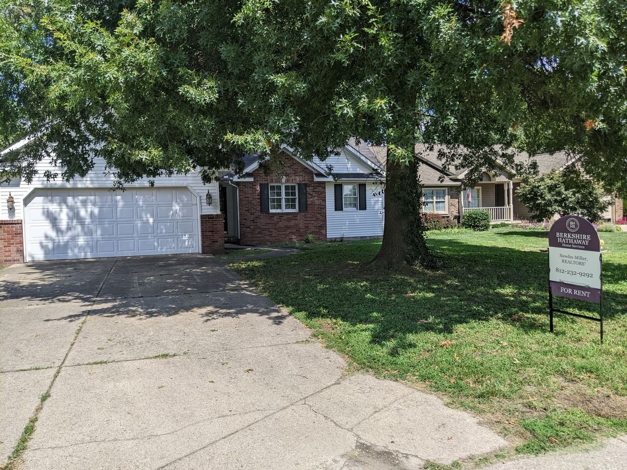 2312 Huber Ln - Photo 2 of 9