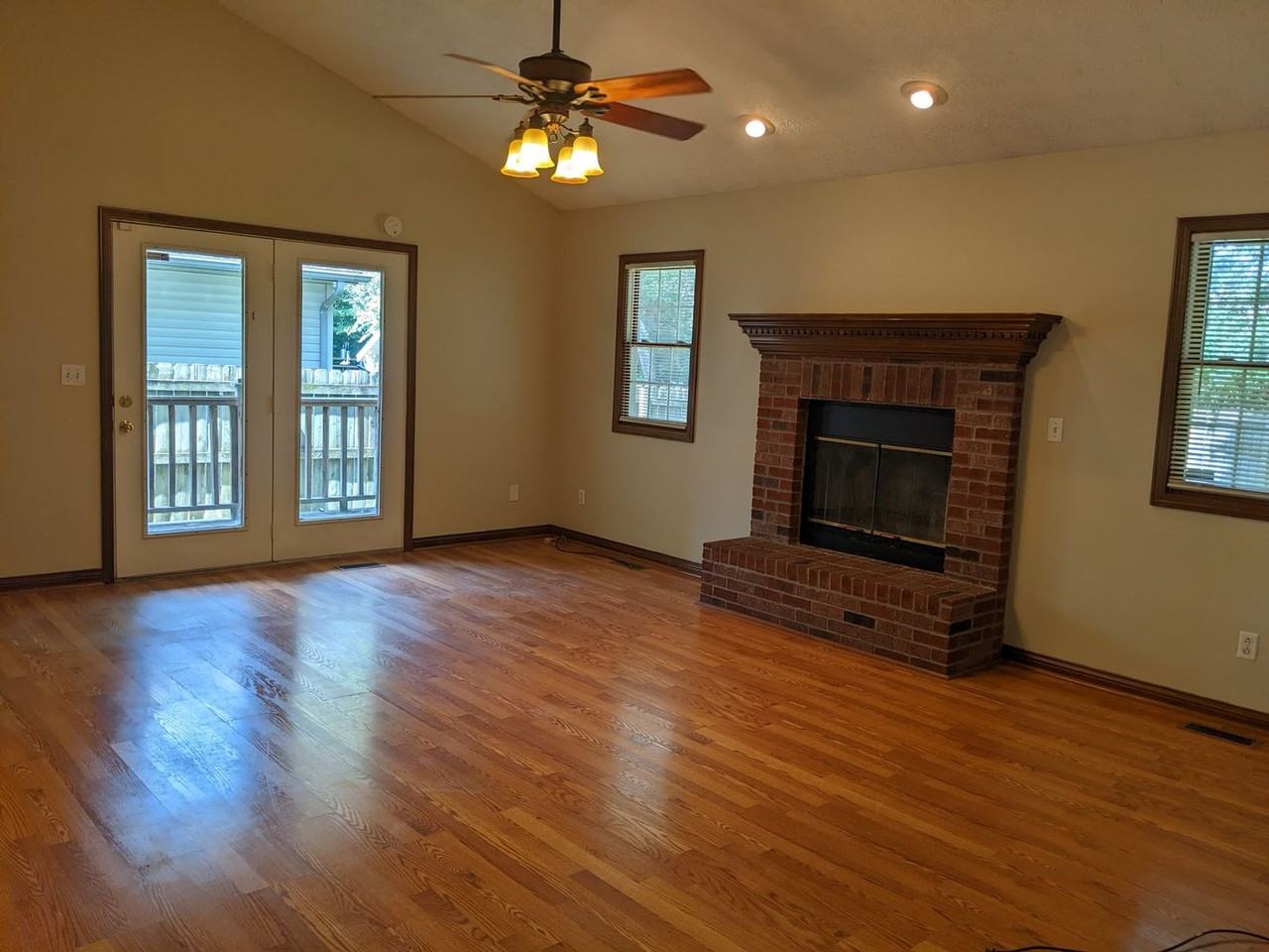 2312 Huber Ln - Photo 3 of 9