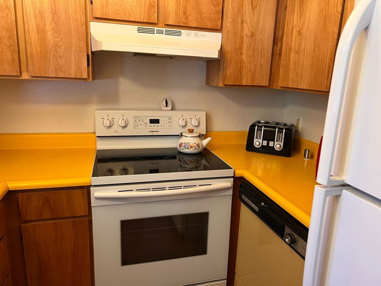 847 Clement St - Photo 6 of 15