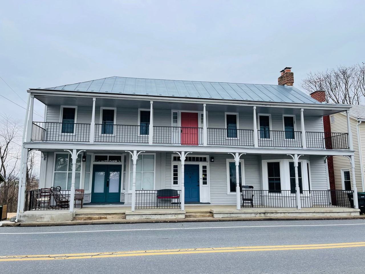 445 S Main St #A