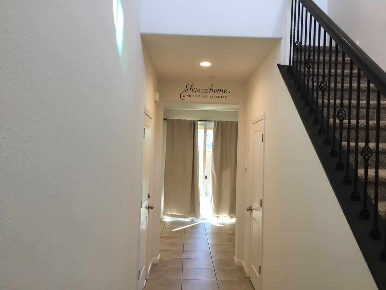 229 Sunset Dr S - Photo 3 of 29