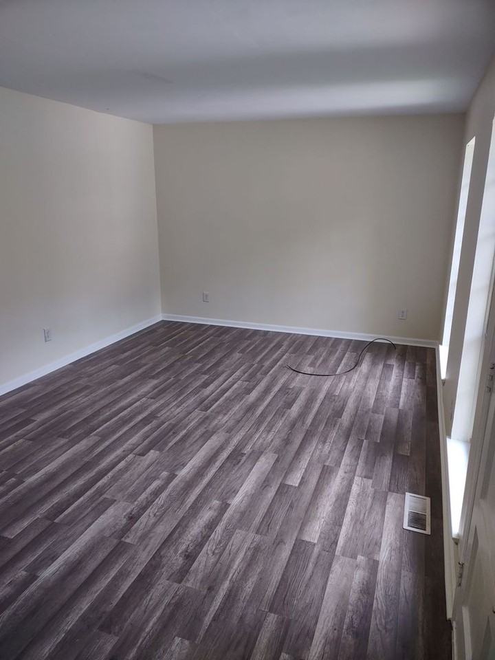 1758 6th Place Northwest - Photo 2 of 14