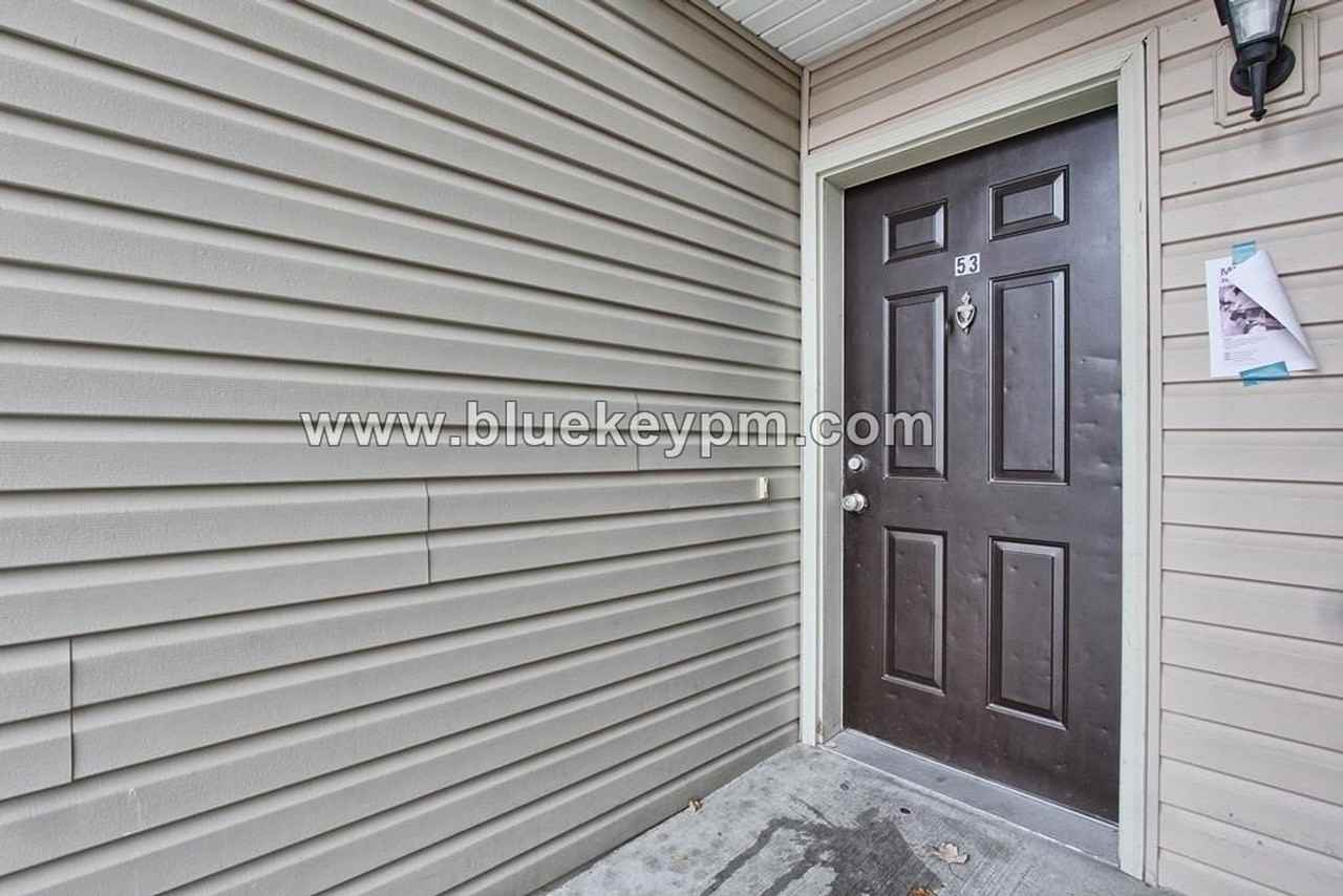 5313 Ne 66th Ave #G53 - Photo 3 of 20
