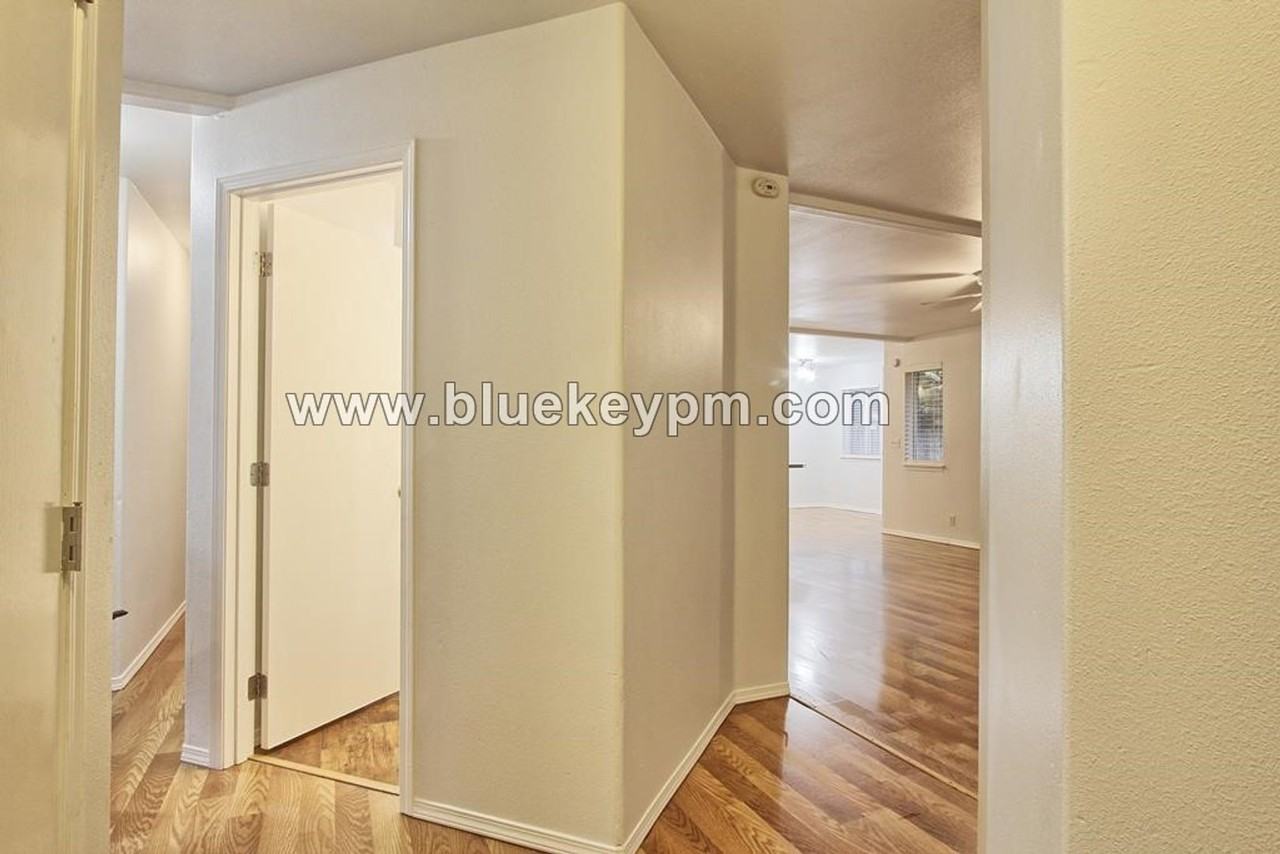 5313 Ne 66th Ave #G53 - Photo 4 of 20