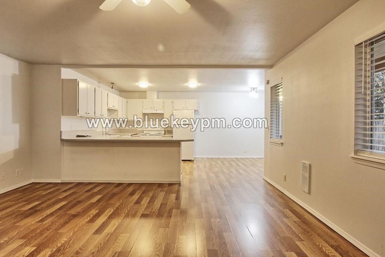 5313 Ne 66th Ave #G53 - Photo 6 of 20