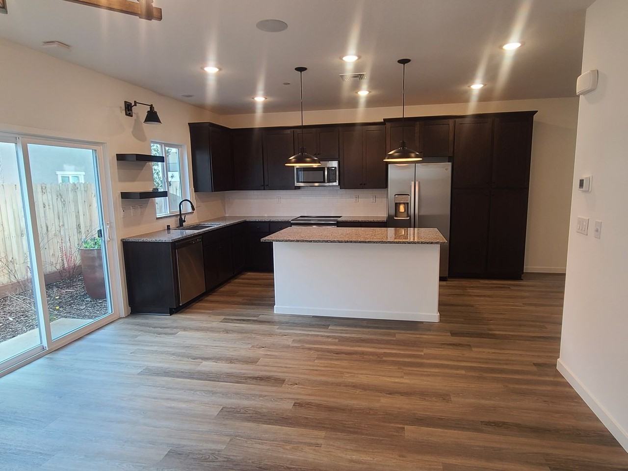 12180 Encanto Way - Photo 5 of 25