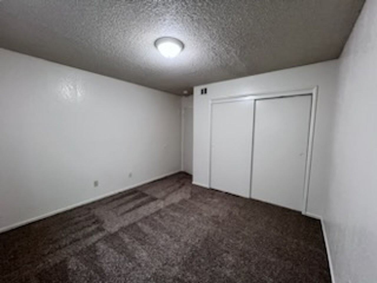 1934 K St - Photo 2 of 11