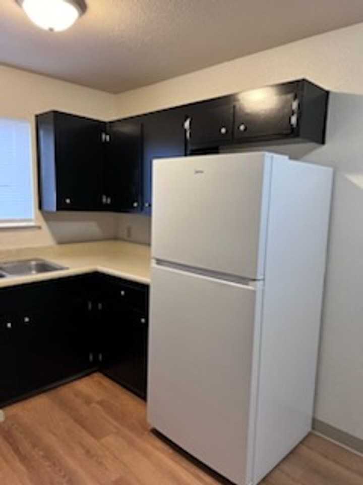 1934 K St - Photo 4 of 11