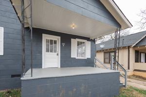 featured image of 486 Hammond Dr