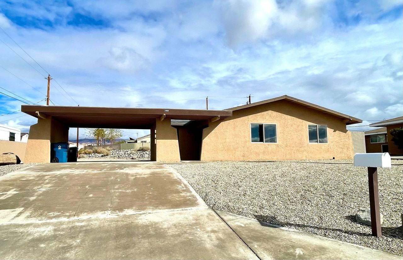 2988 Cisco Dr S - Photo 2 of 25