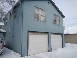 featured image of 724 11th St N