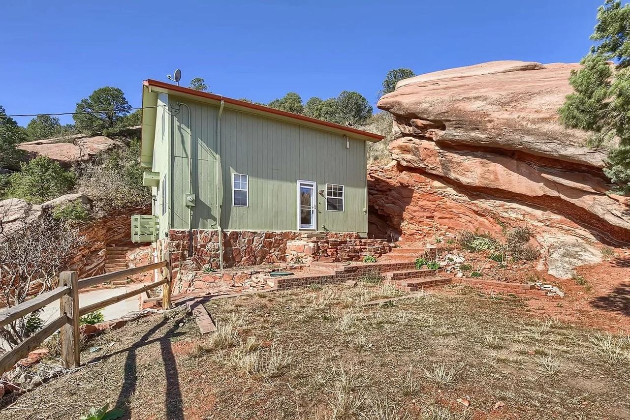 2125 Roca Roja Cir - Photo 3 of 32