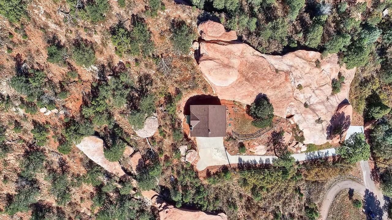 2125 Roca Roja Cir - Photo 4 of 32