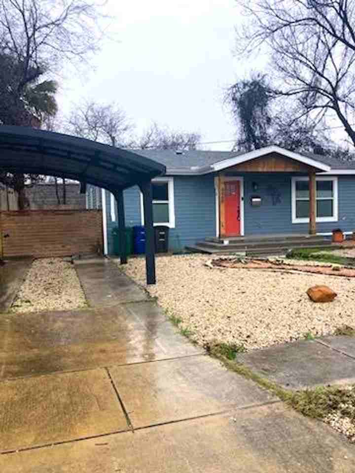 126 Kansas St - Photo 2 of 17