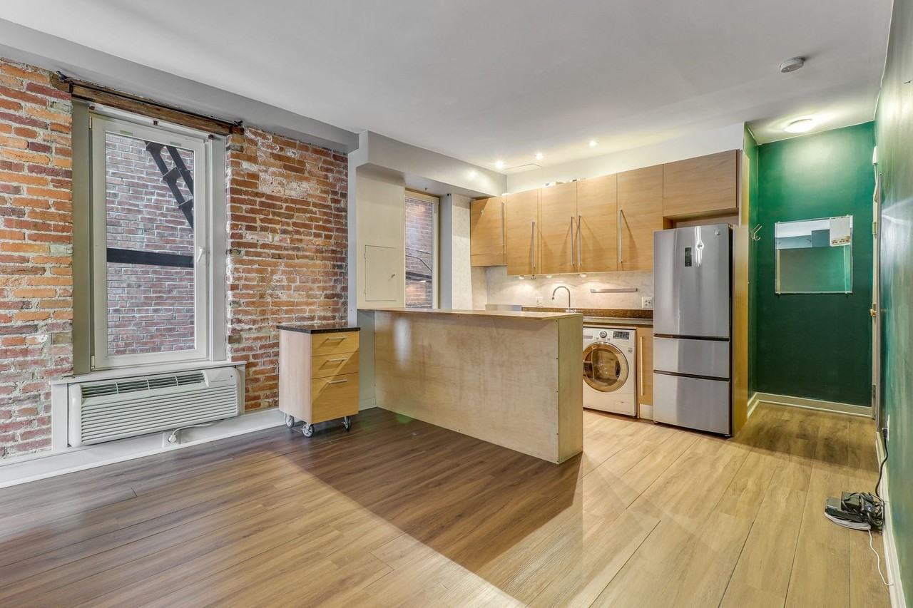 51 Randolph Pl Nw #201 - Photo 2 of 20