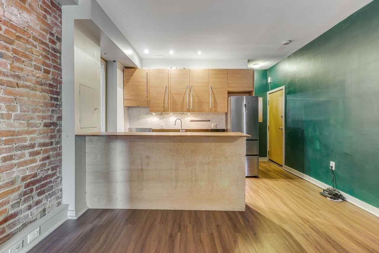 51 Randolph Pl Nw #201 - Photo 5 of 20