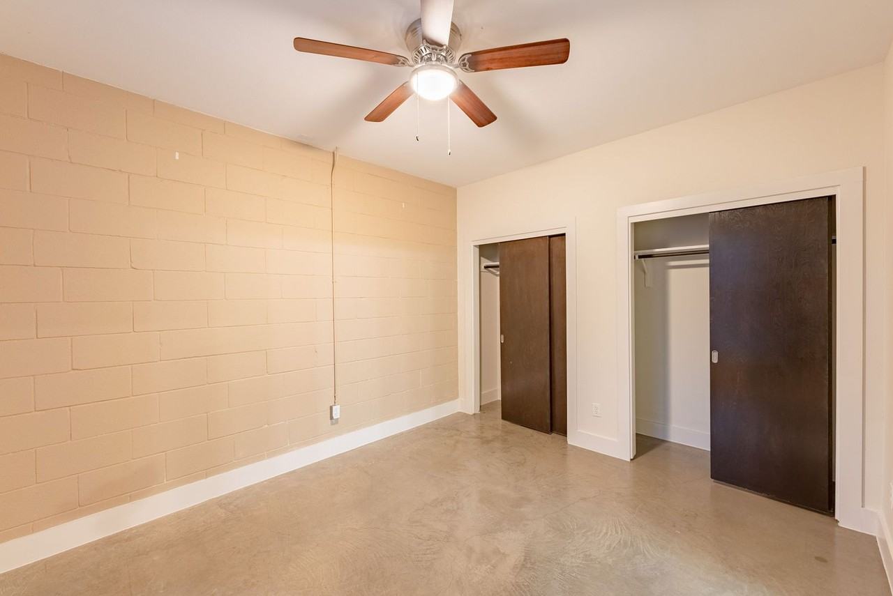 2608 E 6th St #1 - Photo 6 of 19