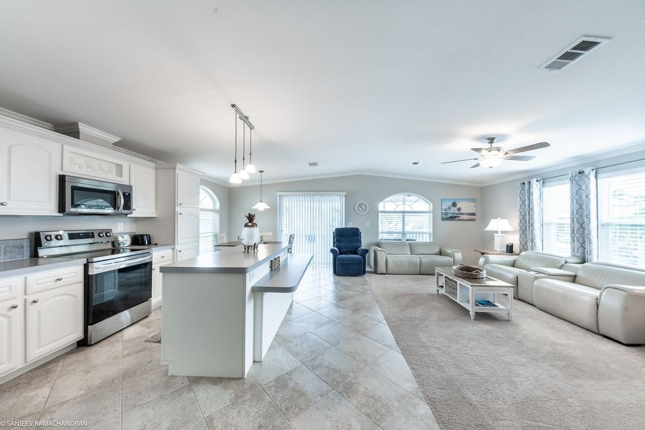 16 Freeman Ave - Photo 6 of 41