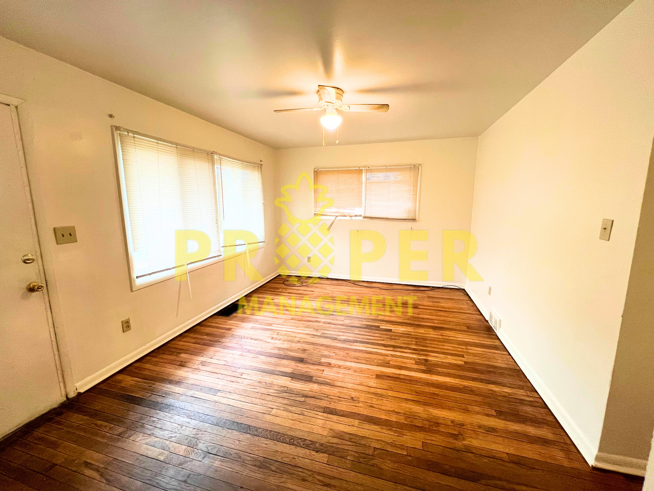 1512 W Stewart St - Photo 2 of 14