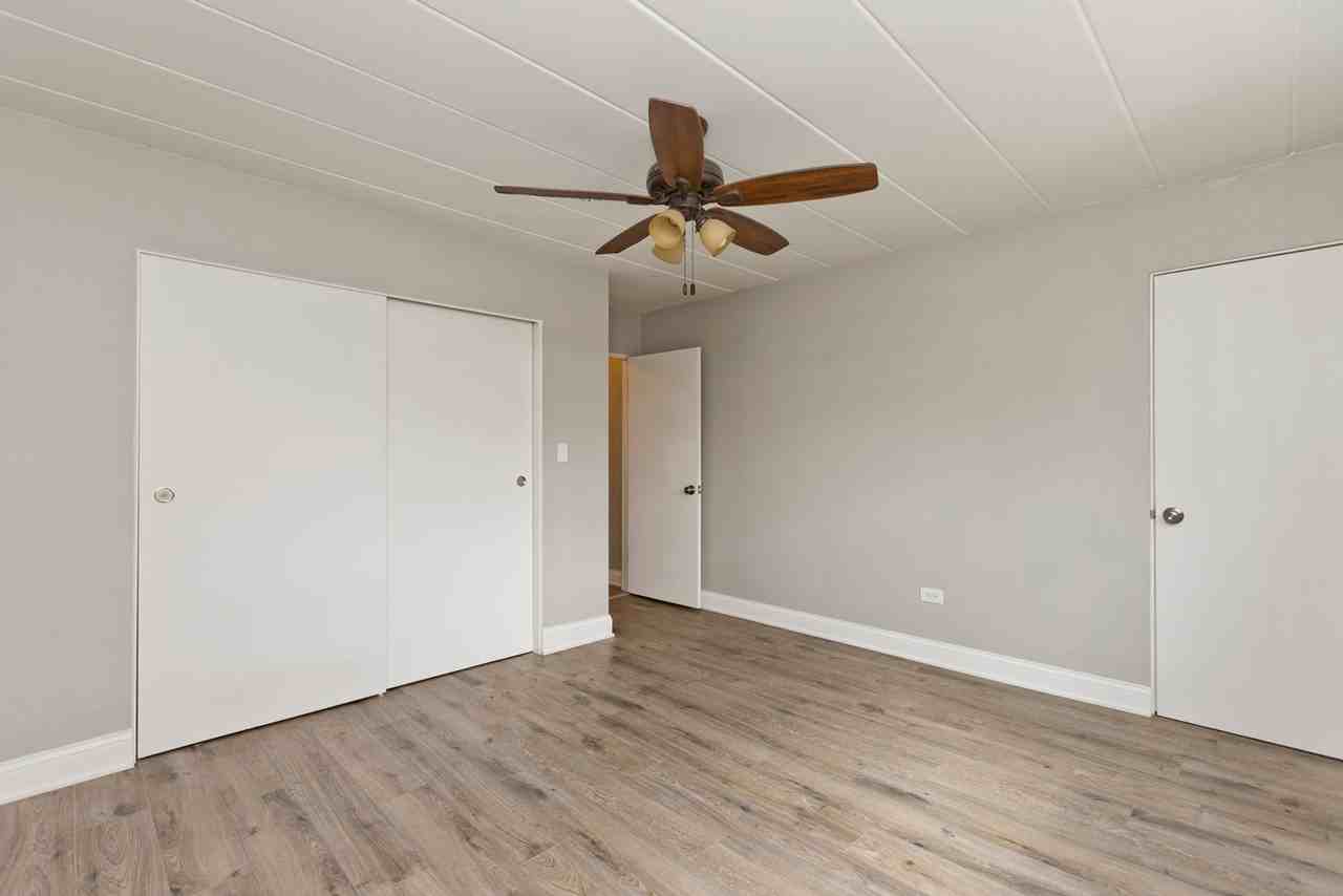 521 N Genesee St - Photo 7 of 10