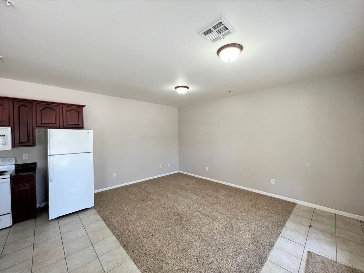 1126 Bertrand St #5 - Photo 3 of 6