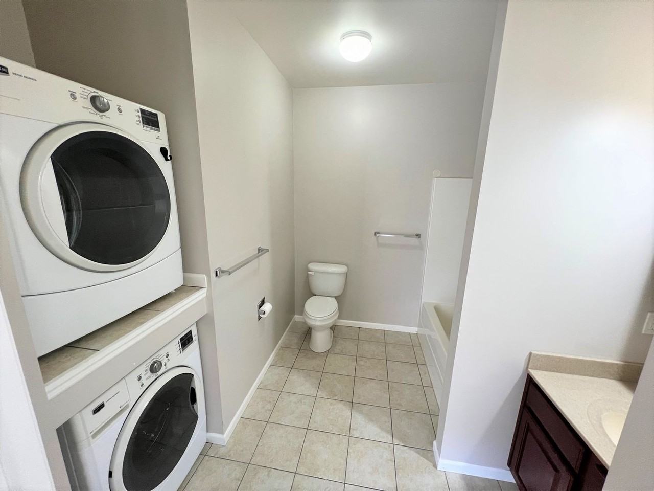 1126 Bertrand St #5 - Photo 4 of 6