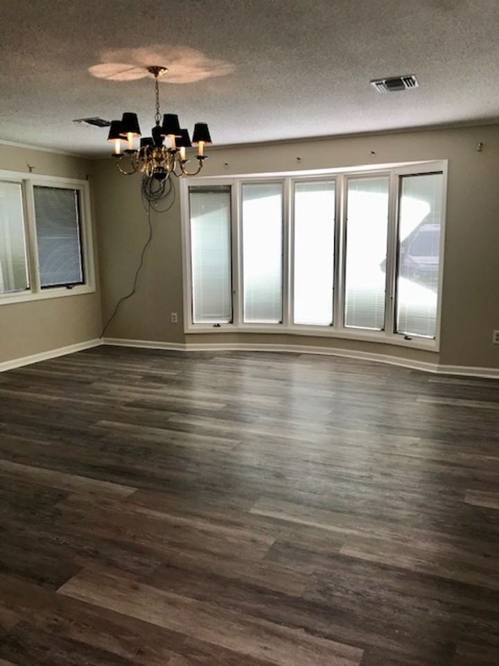 2504 Kenmore St - Photo 5 of 22