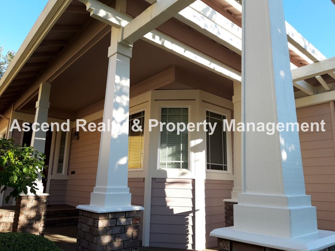 5274 Nw Crady Ln - Photo 2 of 19