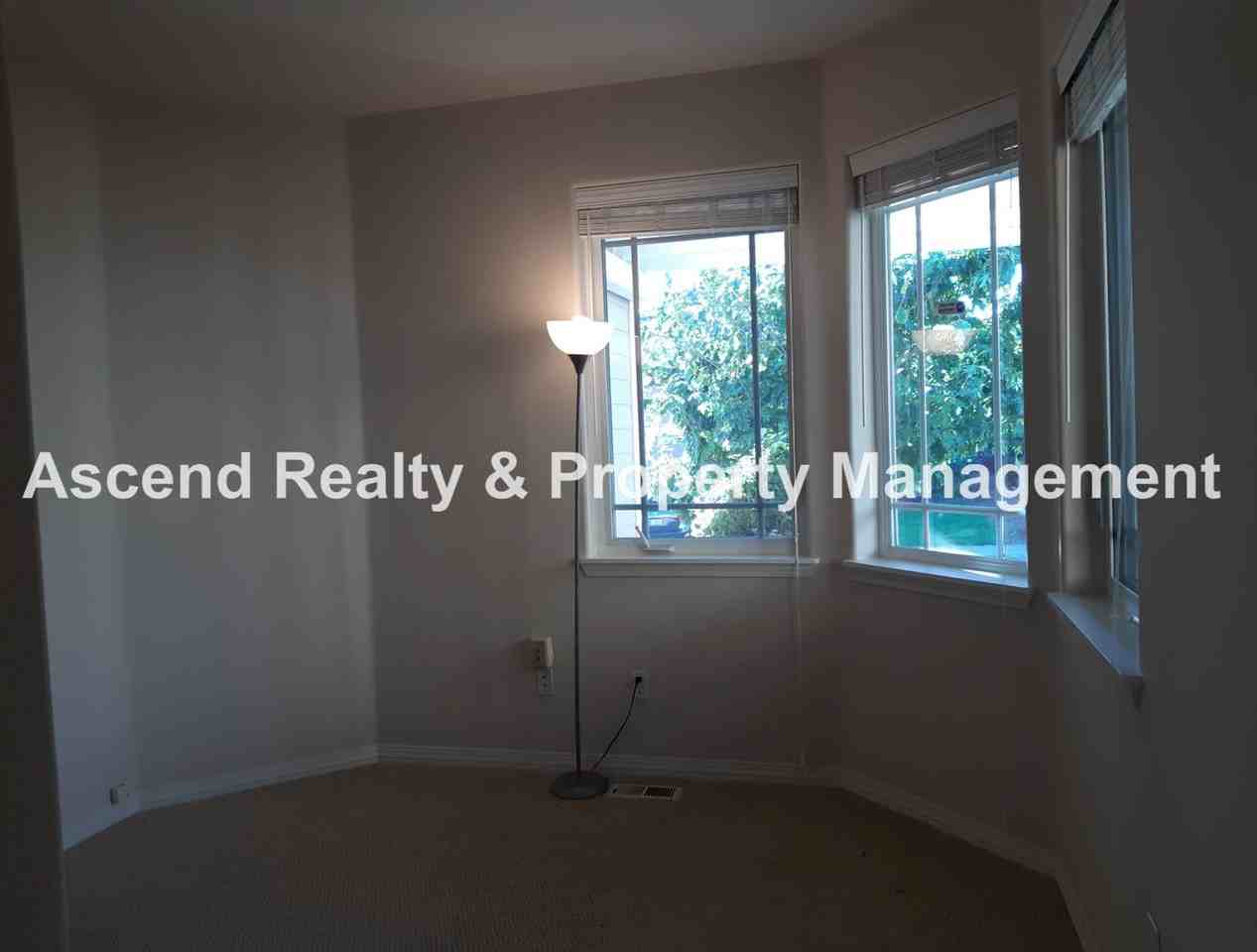 5274 Nw Crady Ln - Photo 5 of 19