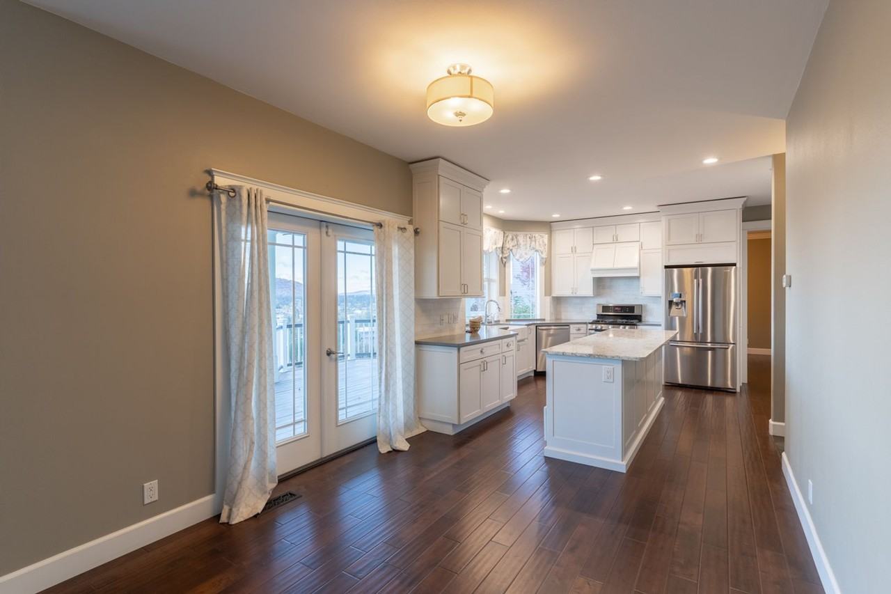 2470 Nw 2nd St - Photo 3 of 47