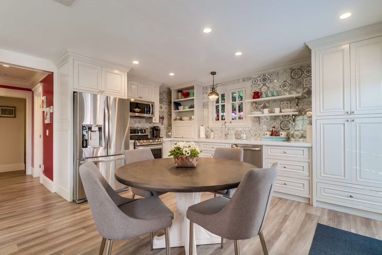 961 G Ave #B - Photo 6 of 24