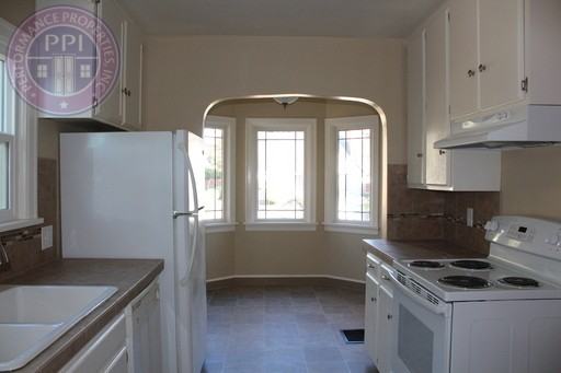 2605 Ne 9th Ave - Photo 5 of 14