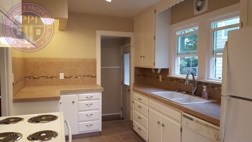 2605 Ne 9th Ave - Photo 6 of 14