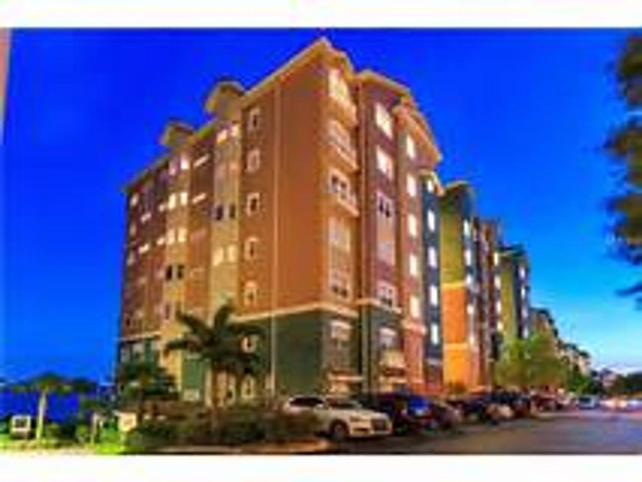 8749 The Esplanade #32 - Photo 2 of 38