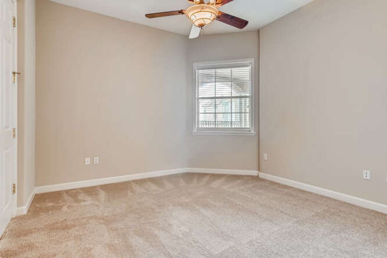 8749 The Esplanade #32 - Photo 7 of 38