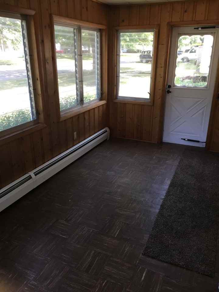 917 N 10th St - Photo 3 of 13