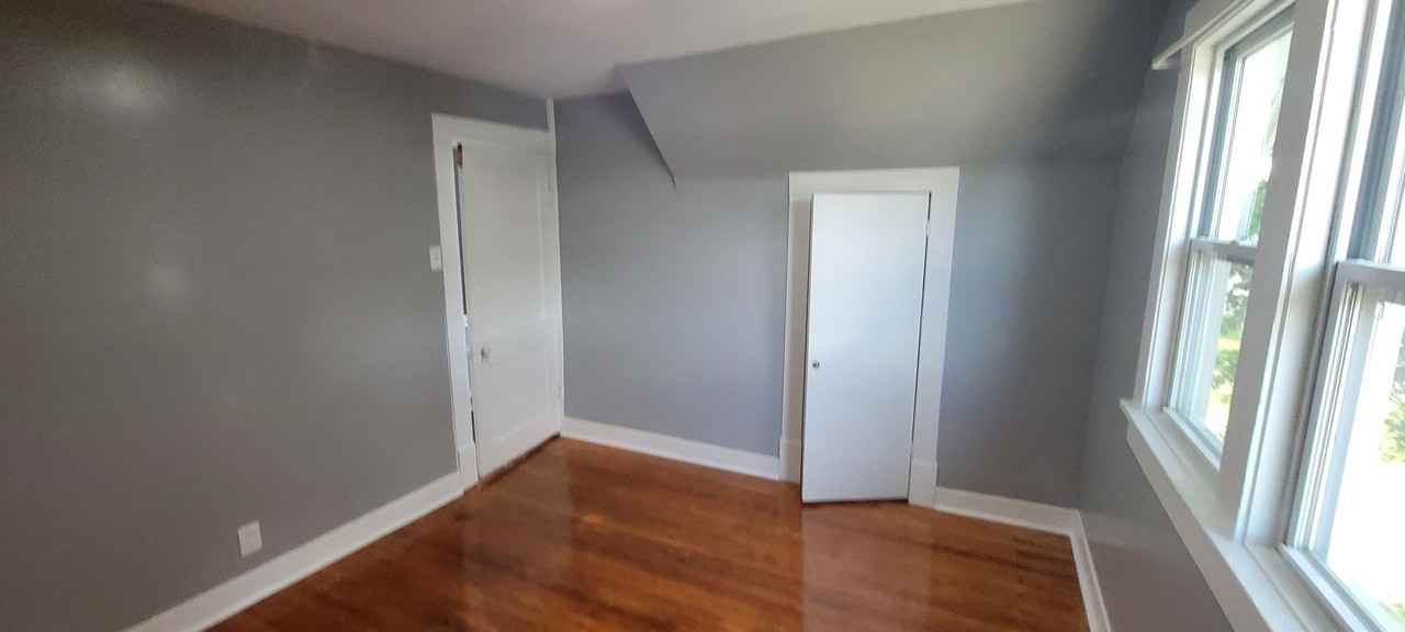 109 S 9th St - Photo 5 of 16