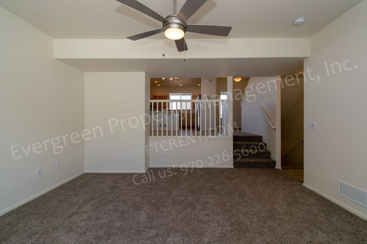 1709 102nd Ave - Photo 4 of 41