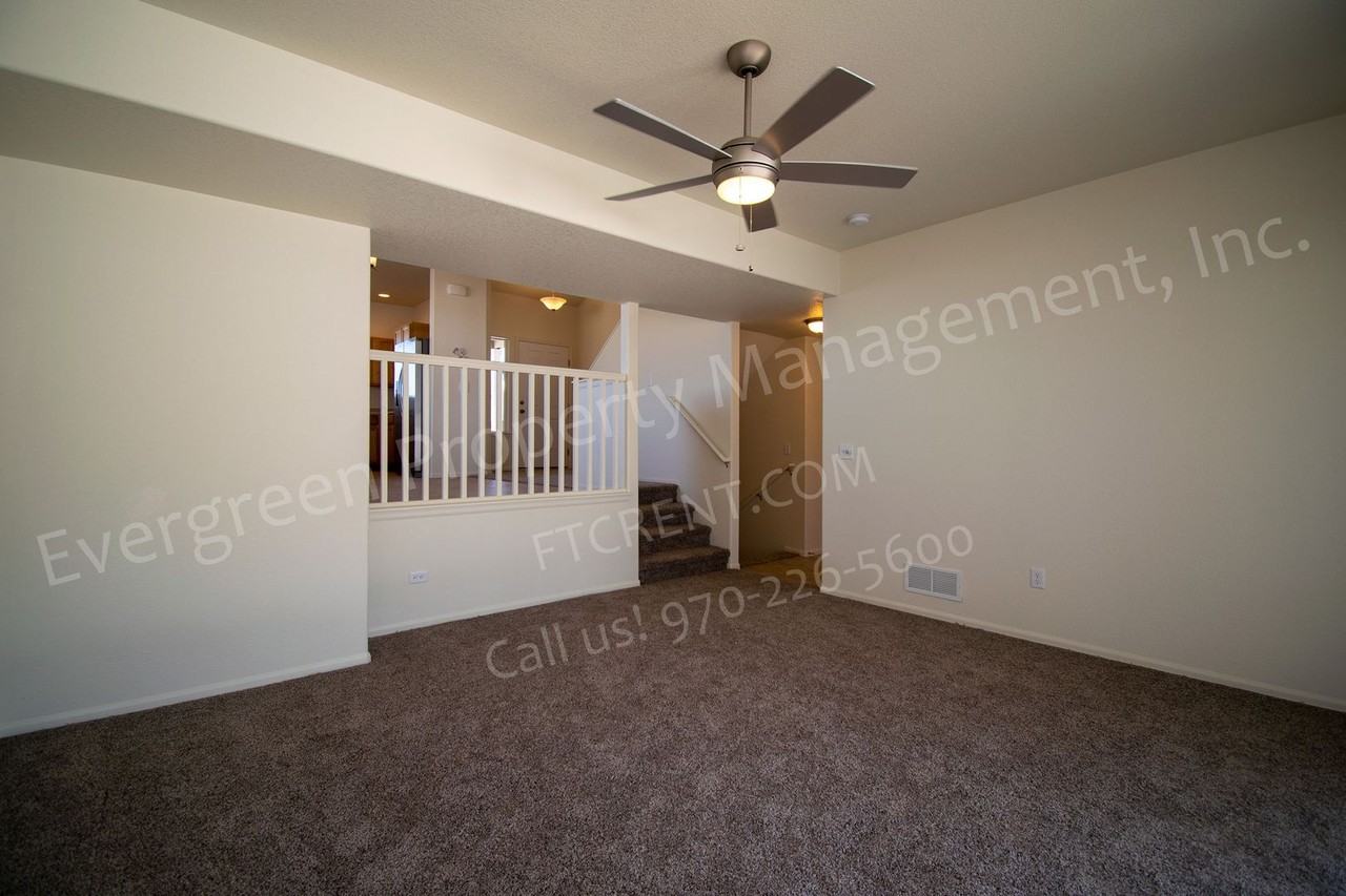 1709 102nd Ave - Photo 6 of 41