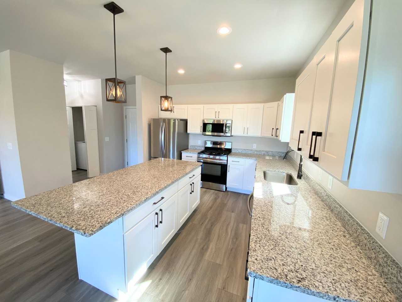 4117 Redtail Pass - Photo 4 of 26