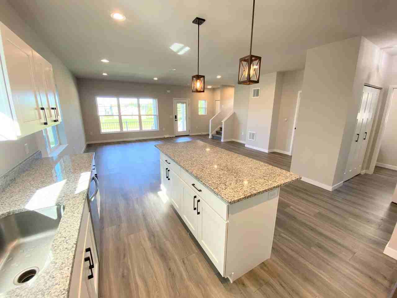 4117 Redtail Pass - Photo 7 of 26