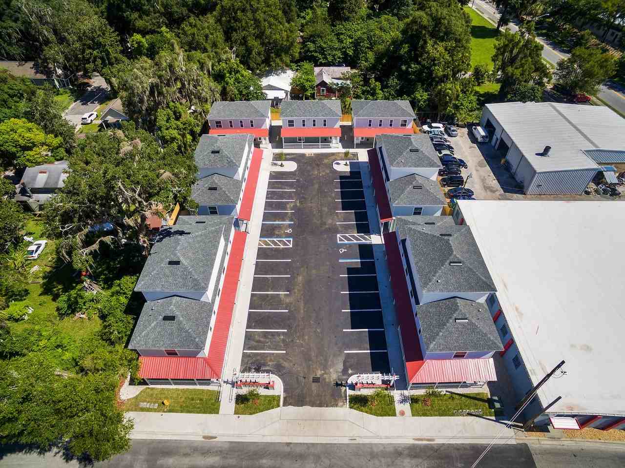 622 Nw 3rd Ave - Photo 6 of 44