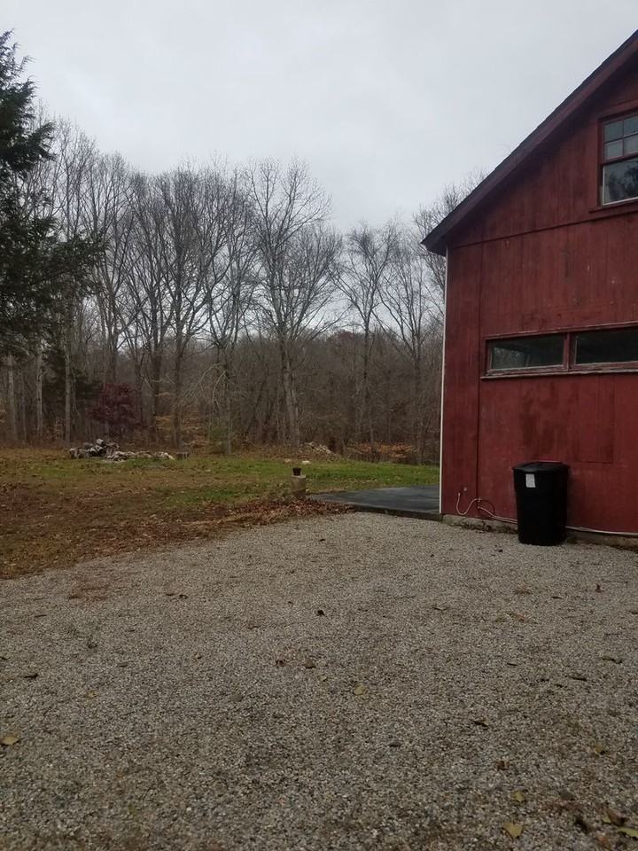 347 New London Tpke - Photo 2 of 9