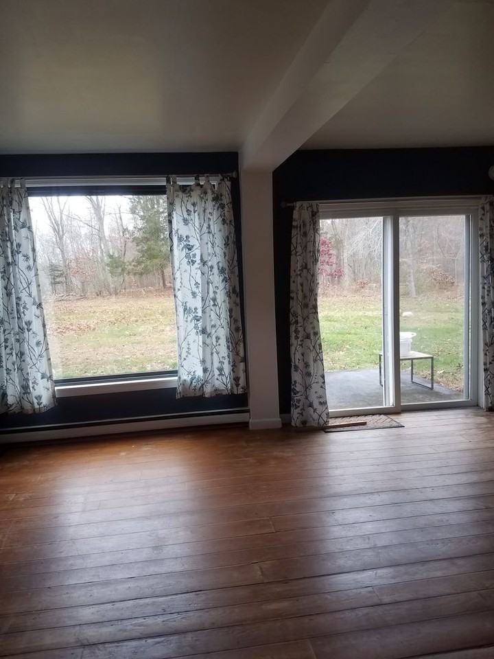 347 New London Tpke - Photo 3 of 9