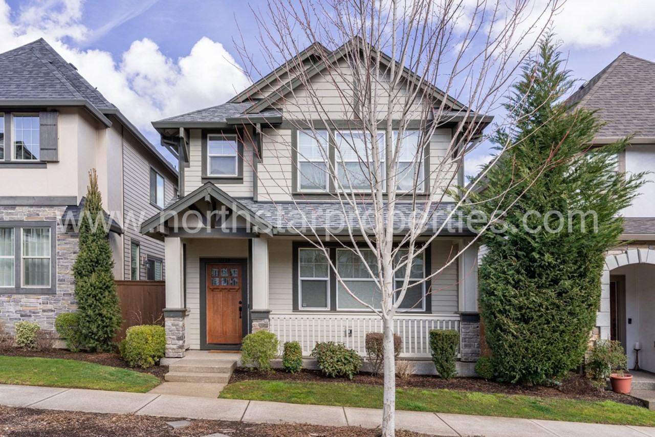 11139 Sw Berlin Ave - Photo 2 of 38