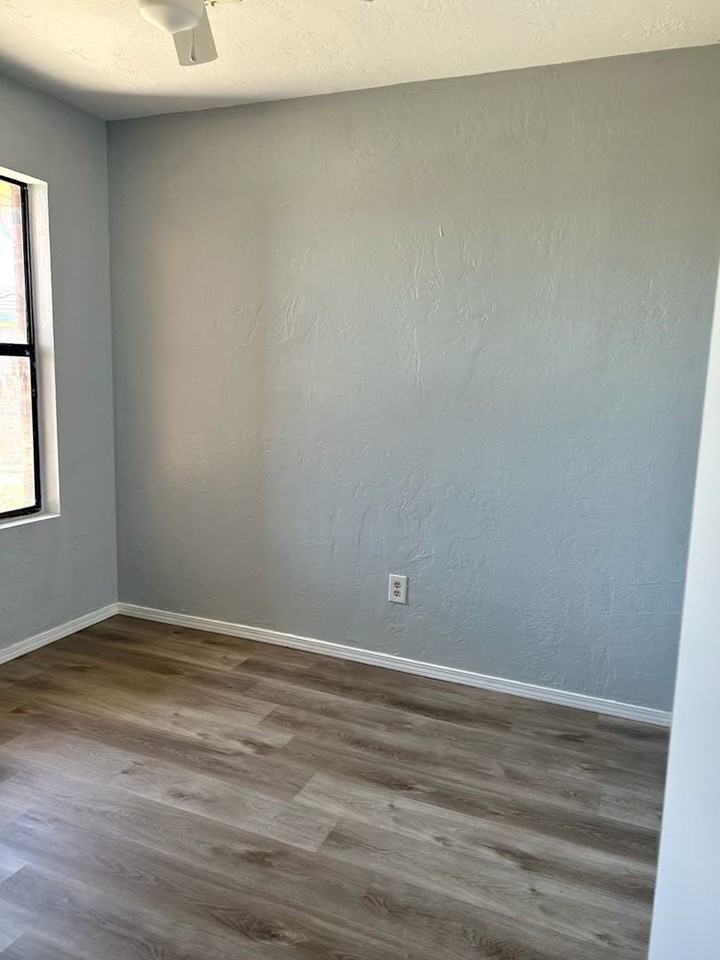 4027 Sw Sunflower Ln - Photo 7 of 10