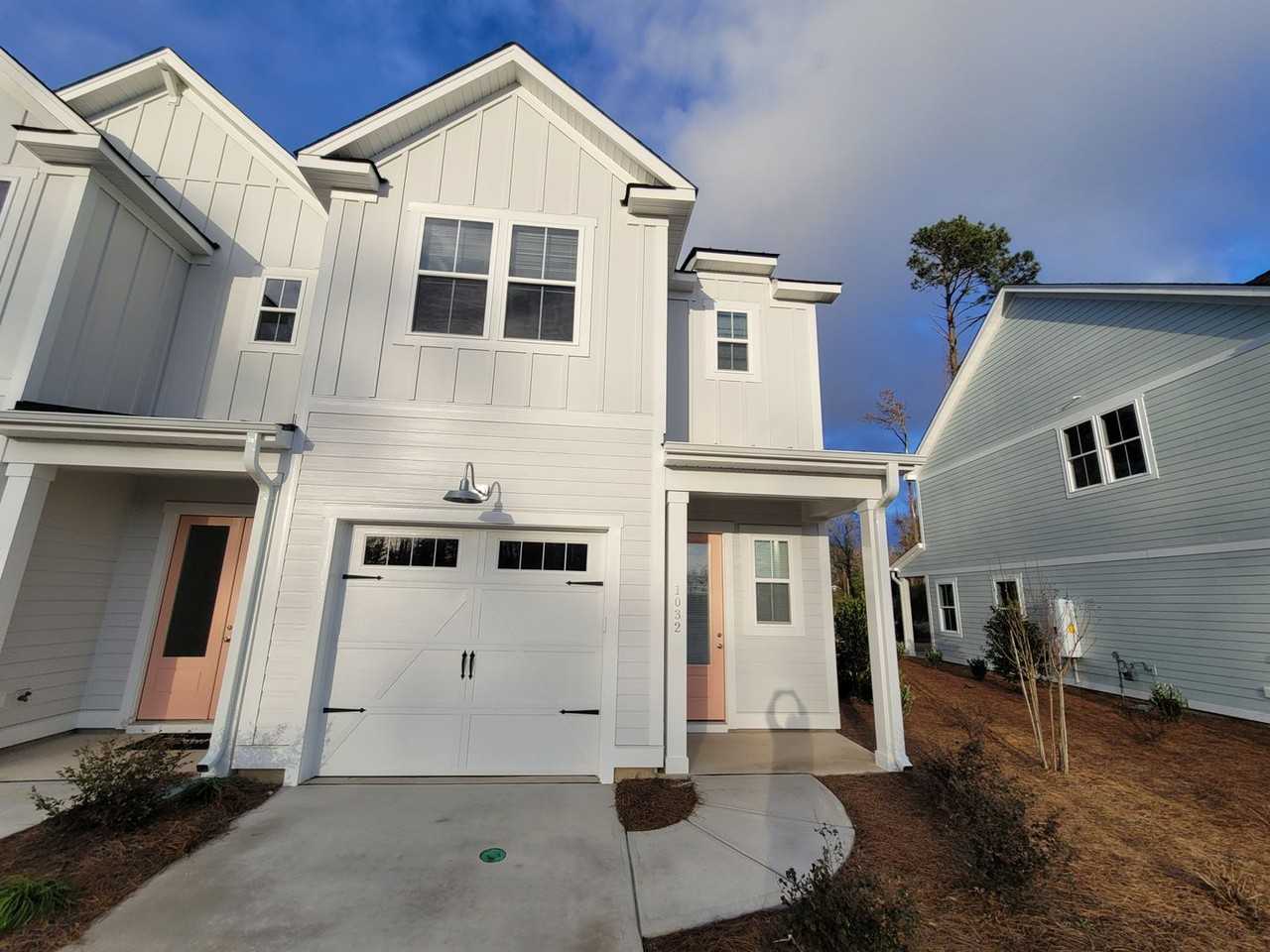 1032 Tidal Ln - Photo 3 of 43