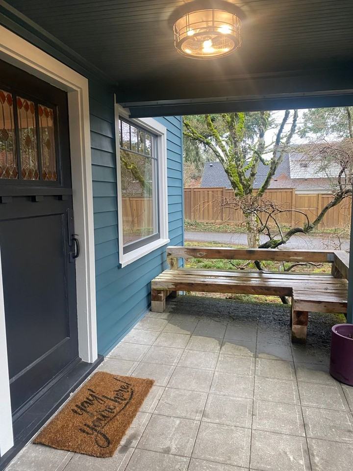 1205 Sw Carson St - Photo 3 of 20