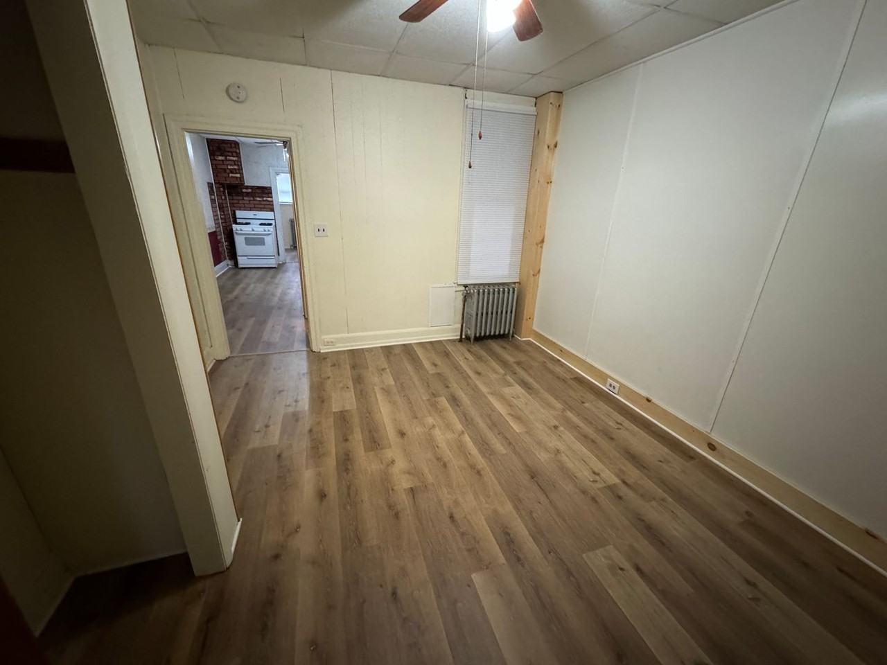 645 W Philadelphia St - Photo 5 of 11